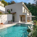 Villa La Des Sources - Piscine - Clim - Terrasse *