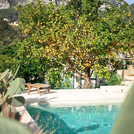Villa La Des Sources Piscine Clim Terrasse