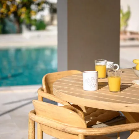 La Des Sources Piscine Clim Terrasse *