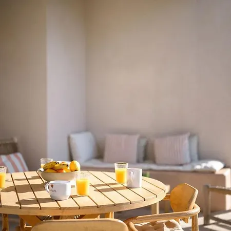 La Des Sources Piscine Clim Terrasse