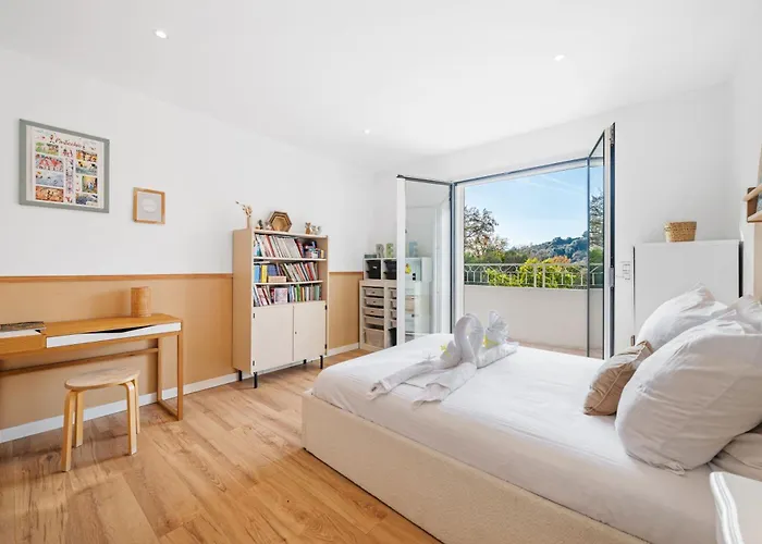 La Des Sources - Piscine - Climatisation 别墅 *