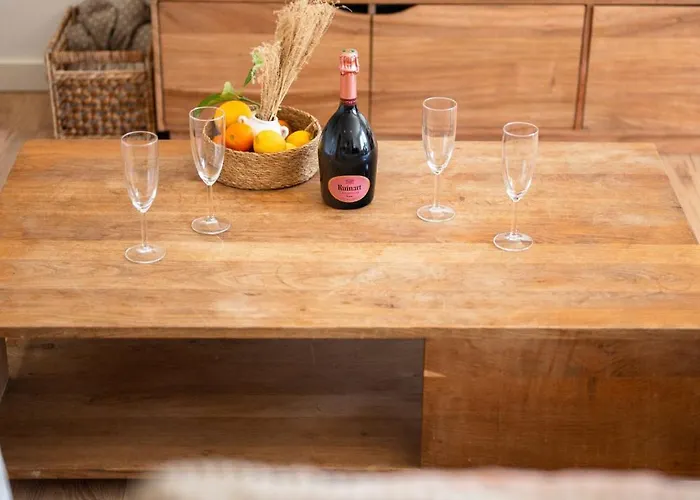 La Des Sources - Piscine - Climatisation 别墅 芒通