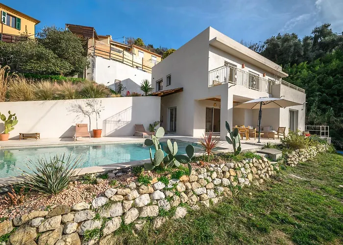 Villa La Des Sources - Piscine - Climatisation