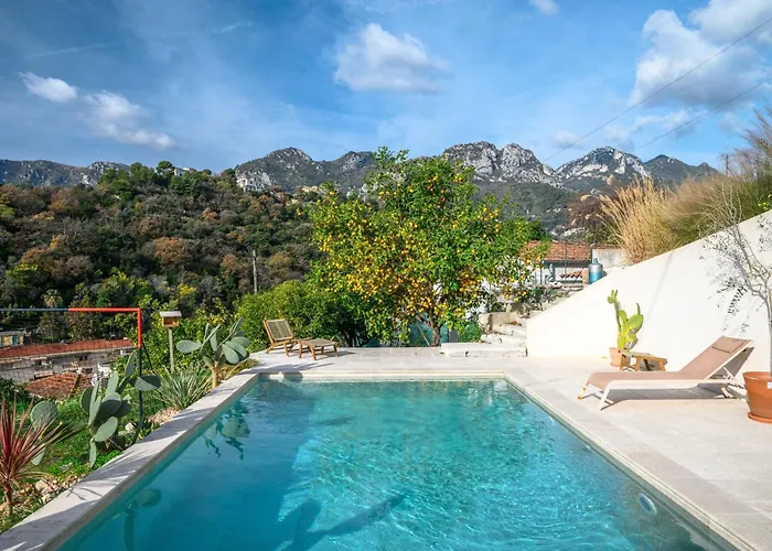 La Des Sources - Piscine - Climatisation 别墅 芒通