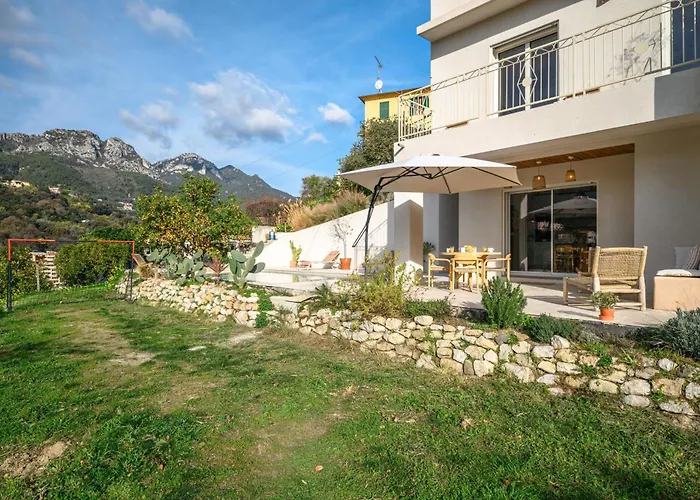 Villa La Des Sources - Piscine - Climatisation