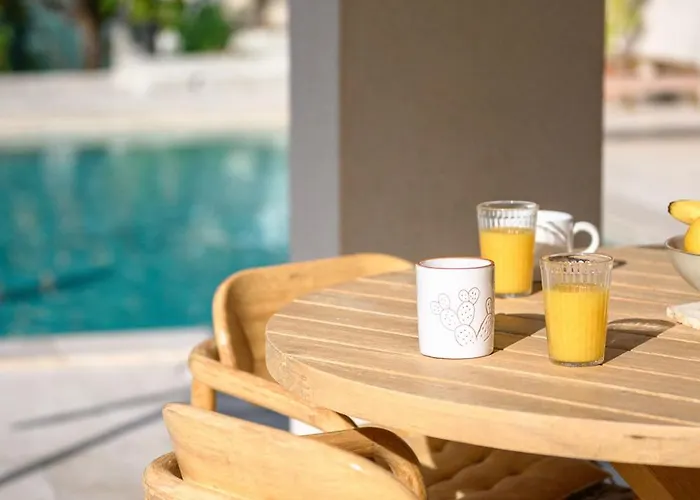 La Des Sources - Piscine - Climatisation 别墅 *